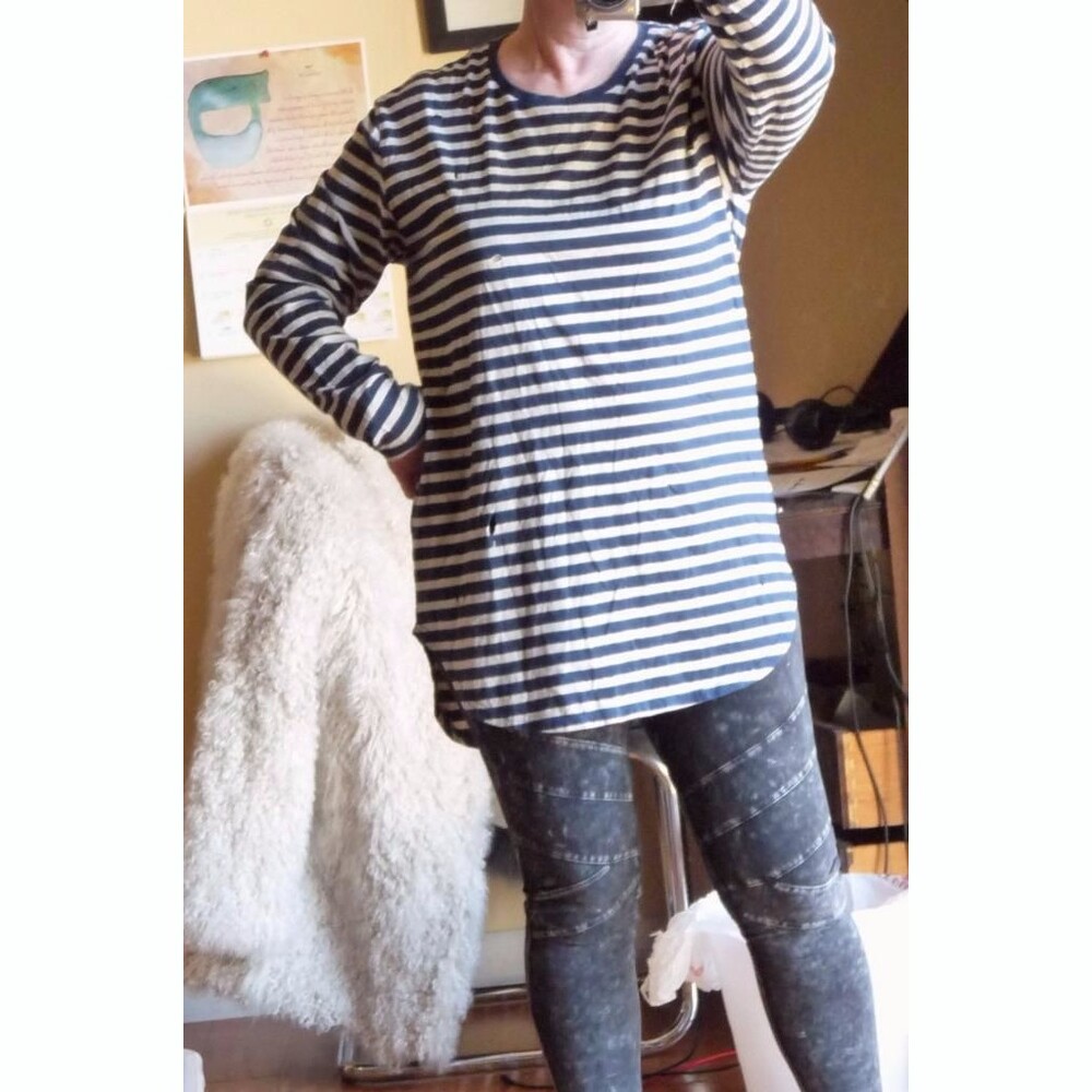 NWT PacSun Nautical Stripe Navy Tan Soft Knit Distressed Destroyed Unisex top L